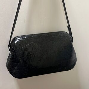 OSOI leather purse